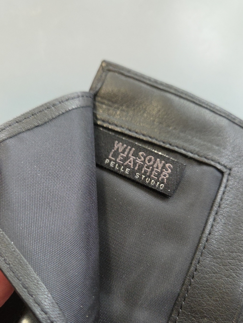 Wilsons Leather Pelle Studio Bifold Long Wallet - Picture 4 of 4